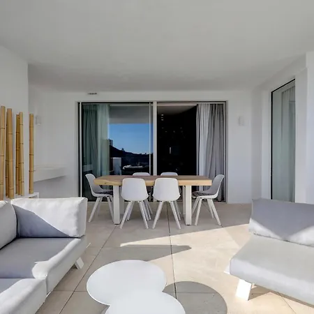 Apartment 3059 With Stunning Sea Views In Palo Alt Ojen